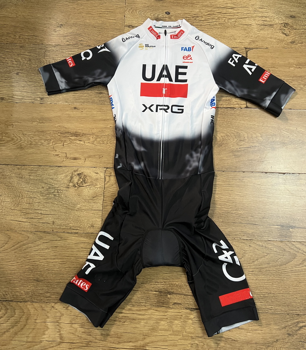 LAZER KESİM Skinsuit 2025 2026 - Summer Clothing Men Sale incelemesi ve fiyatı